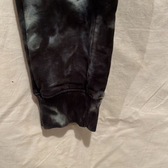 Blue & Pink Tie-Dye Blind Rooster Jogger Sweatpants with Embroidered Flowers - Picture 3 of 7